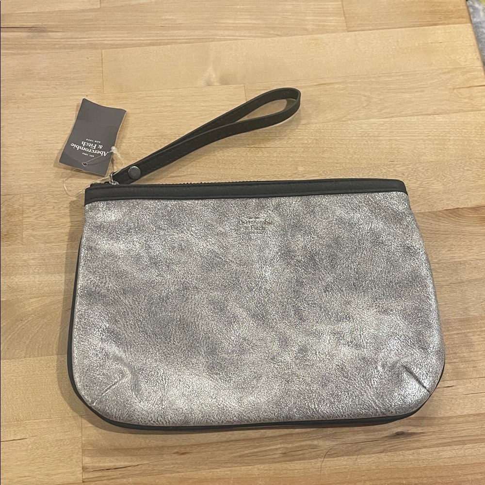 Abercrombie & Fitch Wristlet